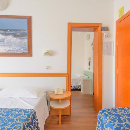 Hotel San Marino Riccione Buitenkant foto